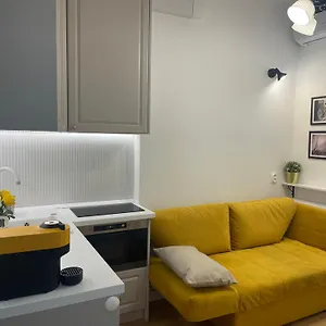 Studio Alice Romana Square Bucureşti