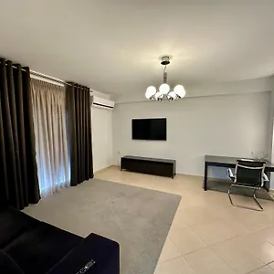 https://rem-apartments.hotelschalkidiki.net